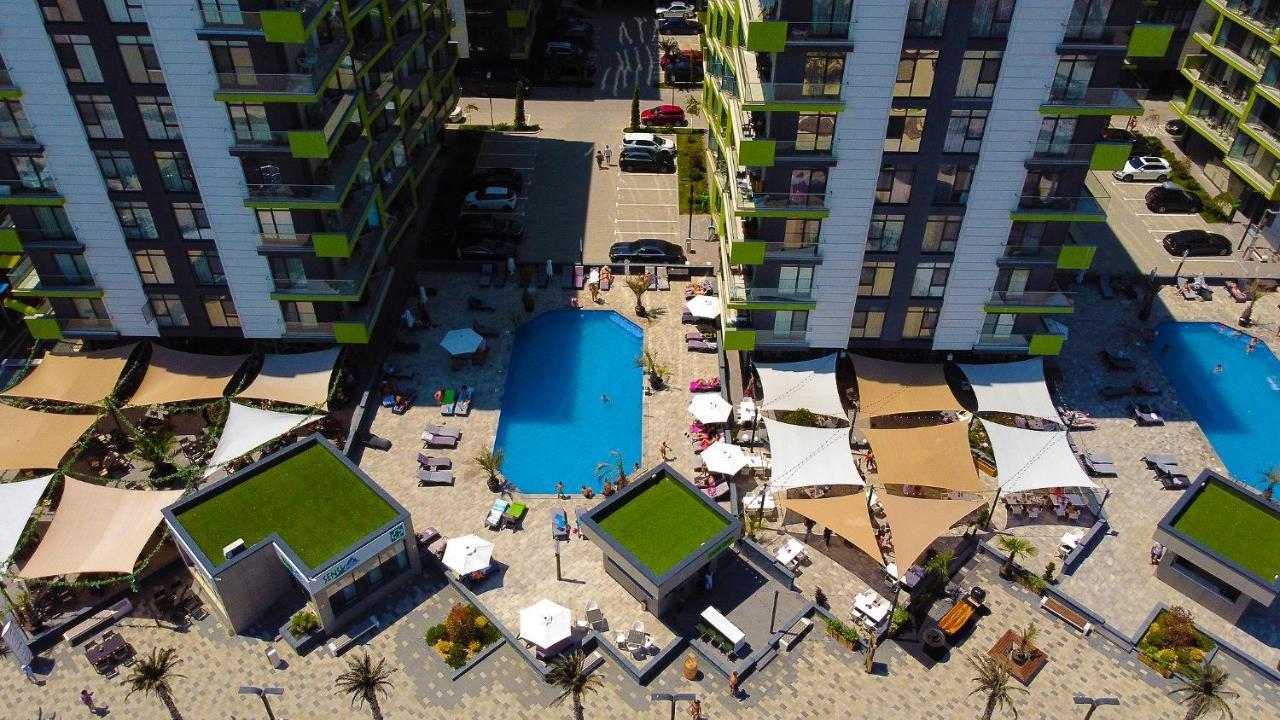 Sunrise Aparthotel Pool & Spa Mamaia Nord Navodari Dış mekan fotoğraf