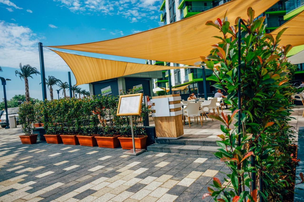 Sunrise Aparthotel Pool & Spa Mamaia Nord Navodari Dış mekan fotoğraf