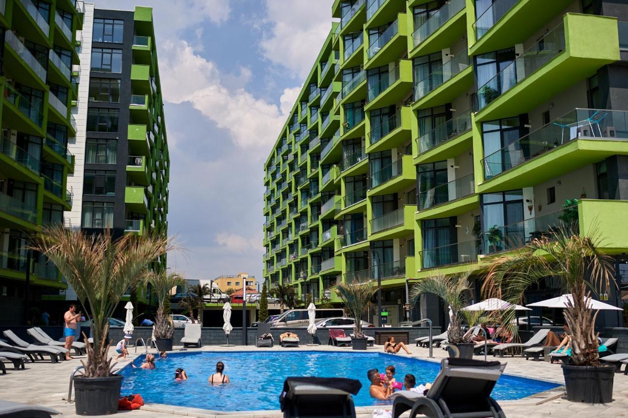 Sunrise Aparthotel Pool & Spa Mamaia Nord Navodari Dış mekan fotoğraf